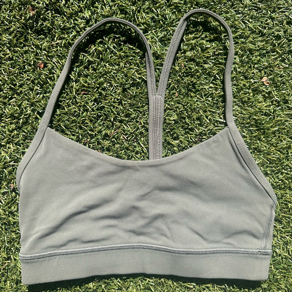 Lululemon Flow Y bra green sz 2